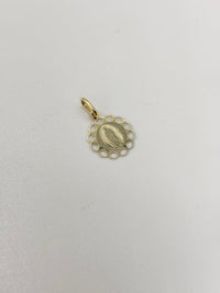 Medalla de Flor de la Virgen de oro 14k
