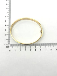 Aro de diseñador de oro 14k con desarmador grueso hueco