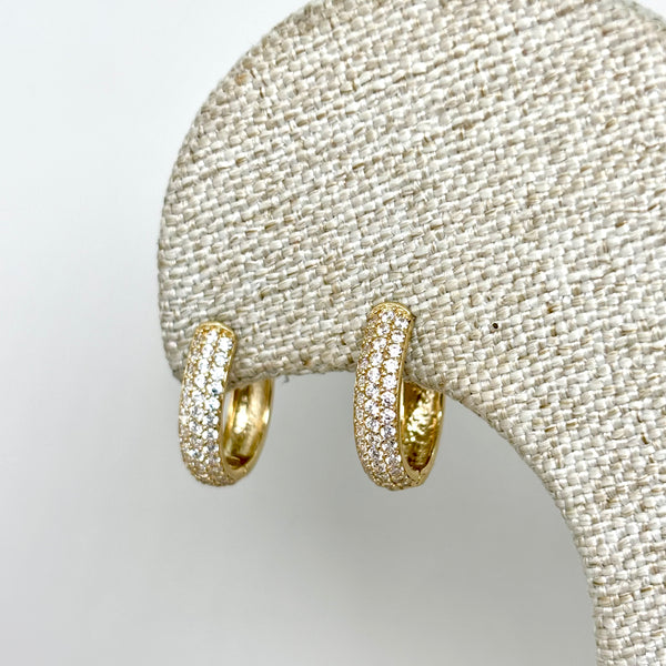 Arracadas de oro 14k con incrustaciones de circonias mod 2424