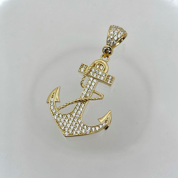 Dije de ancla de oro 14k con incrustaciones de circonias