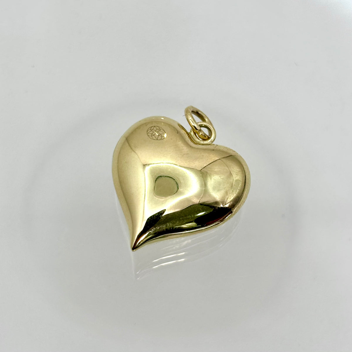 Dije de corazón inflado de oro 14k