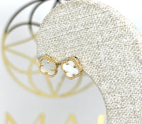 Aretes de trébol mediano de oro 14k con madre perla