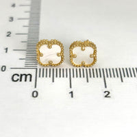 Aretes de trébol mediano de oro 14k con madre perla