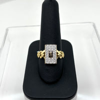 Anillo para dama de diseñador