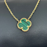 Gargantilla de Flor Verde de oro 14k