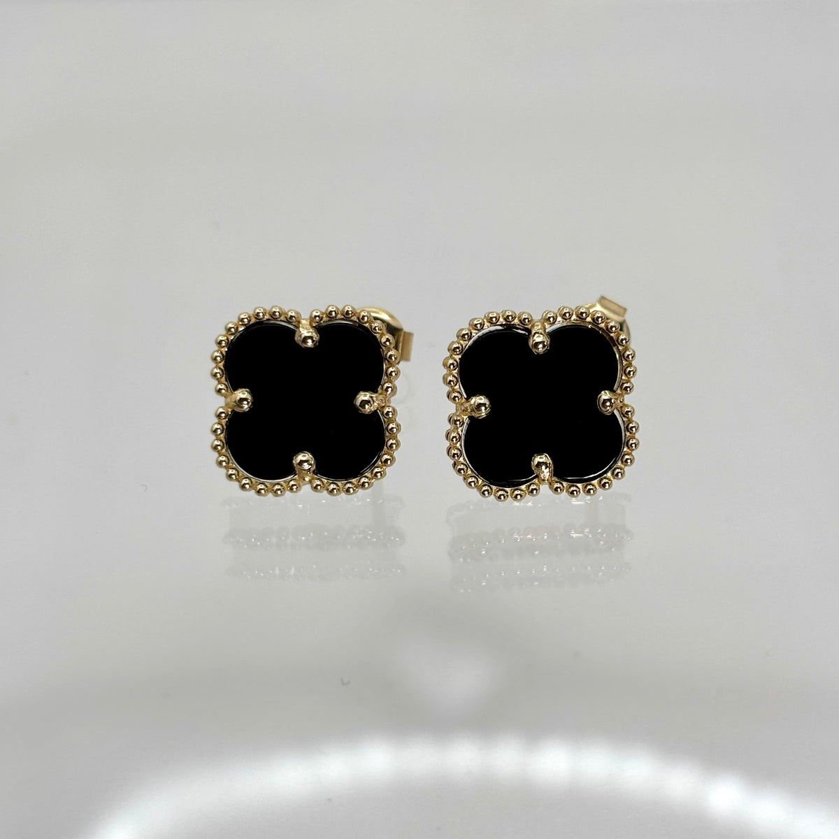 Aretes de trébol grandes