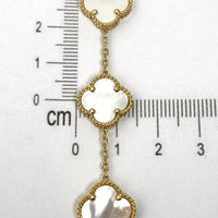 Pulsera de trébol grande con piedra madre perla