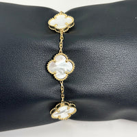 Pulsera de trébol grande con piedra madre perla