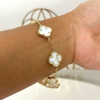 Pulsera de trébol grande con piedra madre perla