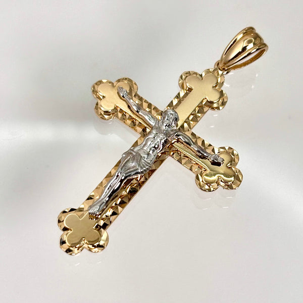 Crucifijo de oro blanco y cruz plana amarilla de oro 14k