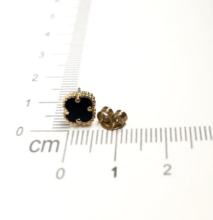 Aretes de flor negra y onix