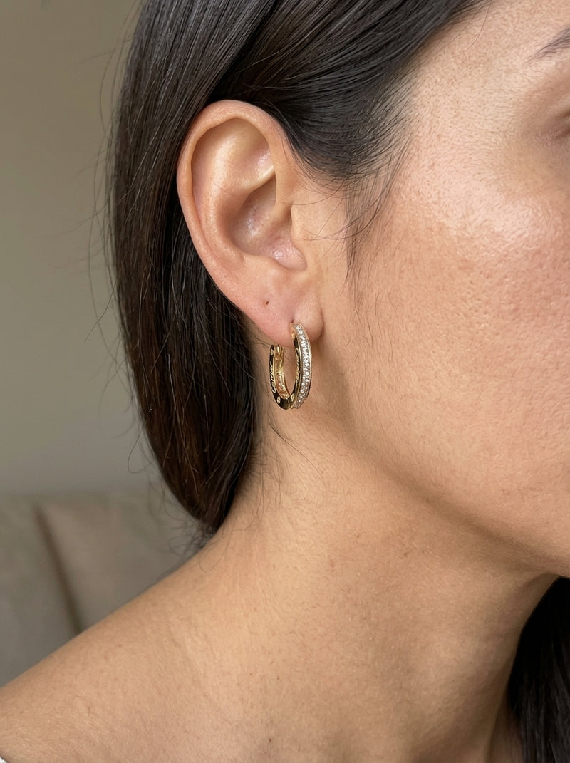 Arracadas de oro 14k tipo diseñador con  circonias Mod 6363 - 2 cm