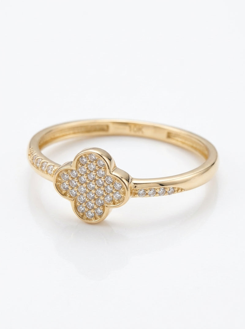 Anillo de oro 10k diseño de trébol con pavé de circonias Mod 6012