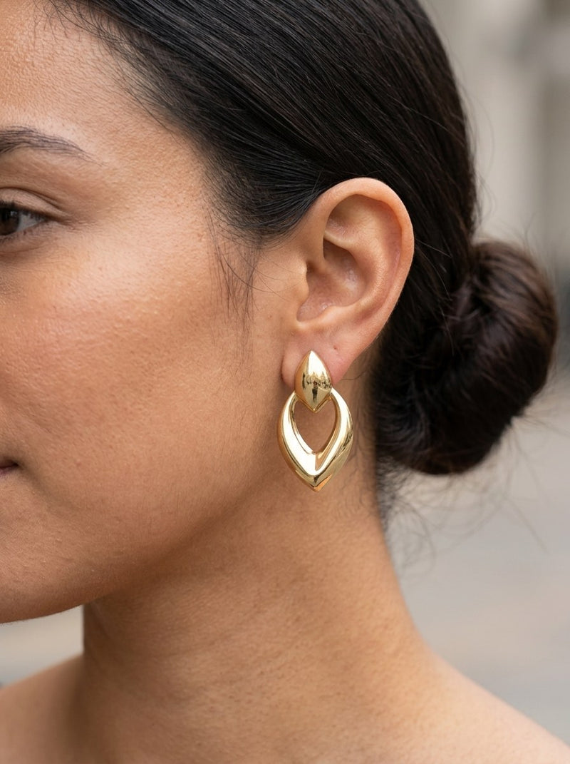 Aretes de oro 10k diseño chunky en forma de gota abierta Mod 6029