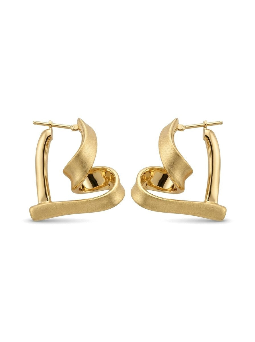 Arracadas de oro 14k de corazón con acabado satinado Mod 6133