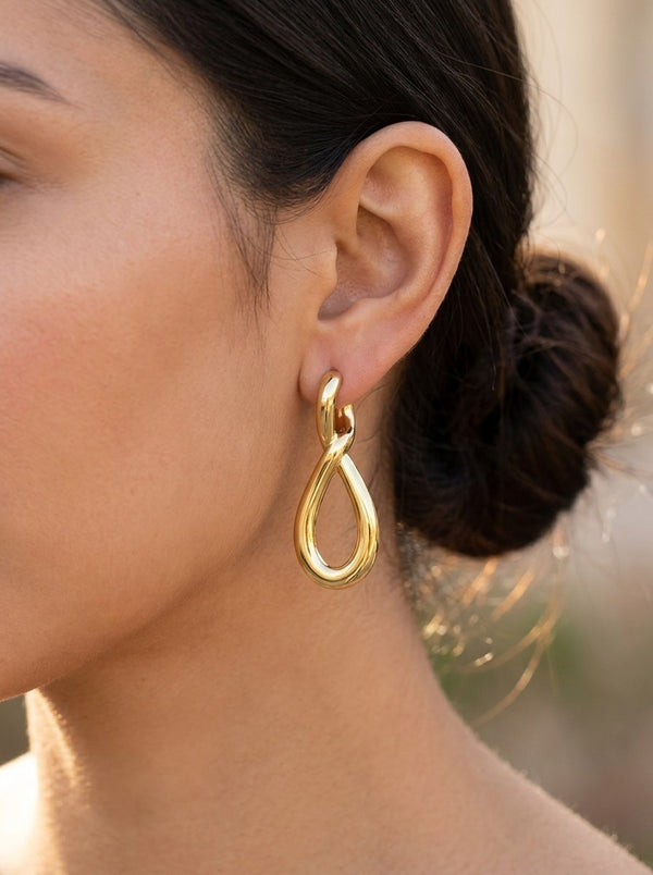 Aretes de oro 14k de lazo torcido Mod 6143