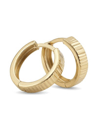 Huggies de oro 10k con rayas diamantadas diagonales Mod 6159