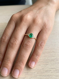 Anillo de oro 14k con esmeralda natural y diamantes naturales Mod 6220