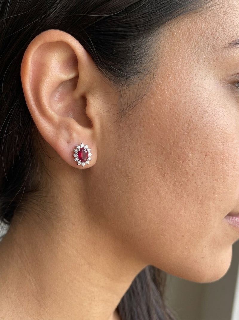 Aretes de oro blanco 18k estilo Lady Di con rubíes naturales y diamantes naturales Mod 6222