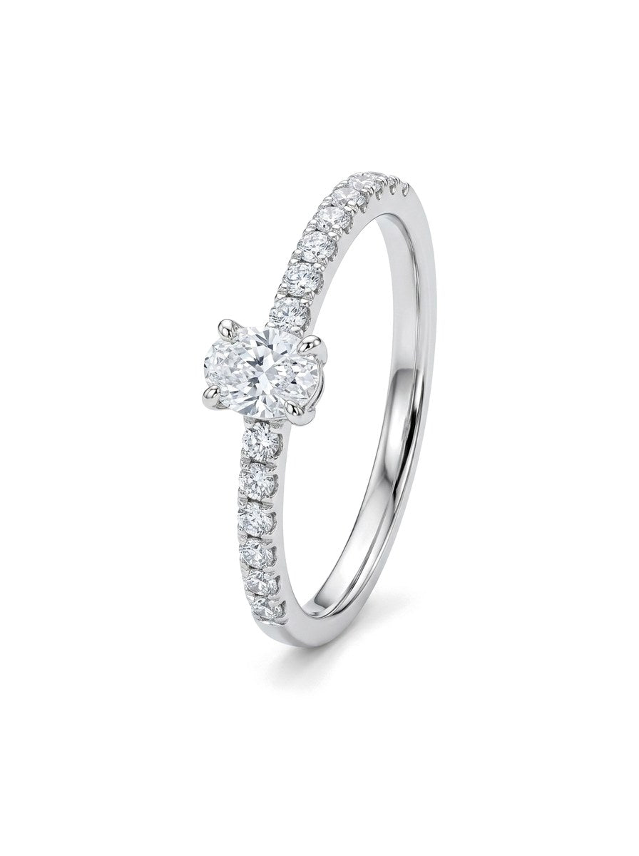Anillo de oro blanco 18k solitario con diamante natural corte oval Mod 6230