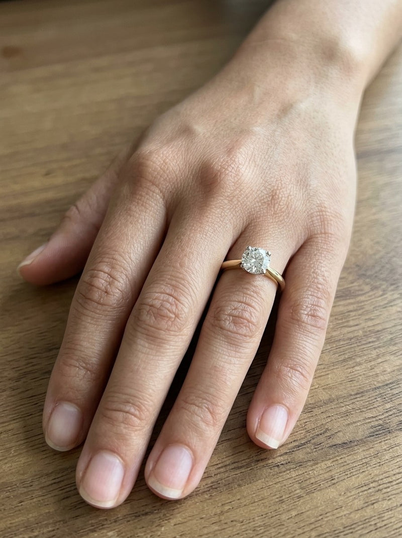 Anillo de oro 14k solitario con diamante de laboratorio Mod 6240