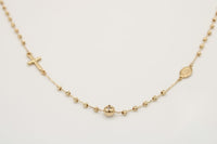 Gargantilla de oro 14k estilo rosario con cruz y medalla de la Virgen Mod 6249 - 45 cm, foto real
